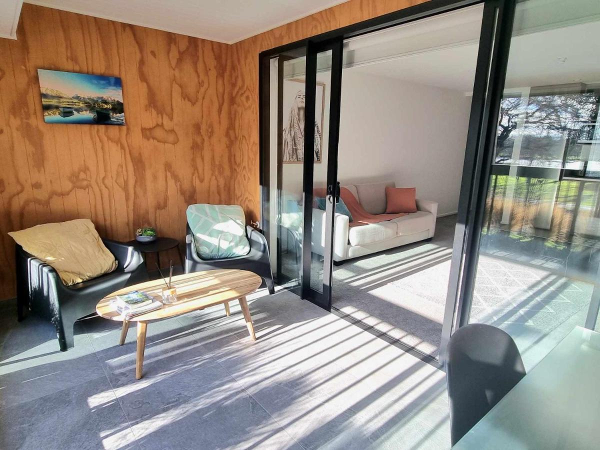 Modern 1 Bedroom Apartment Across From Hagley Park Крайстчерч Екстер'єр фото